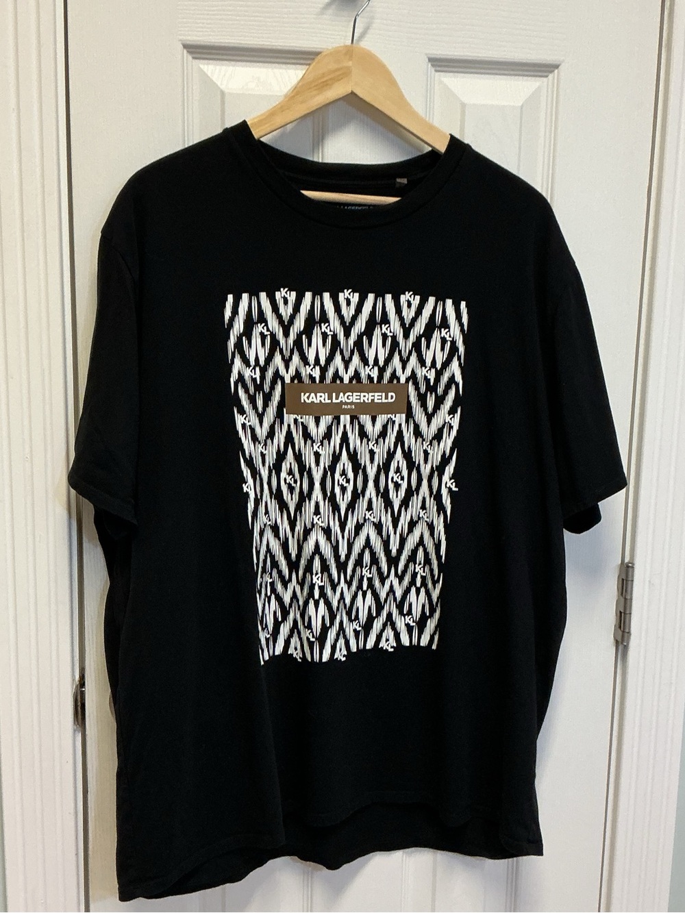 Karl Lagerfeld Paris Men’s SZ XXL Black Crewneck T-Shirt, Streetwear